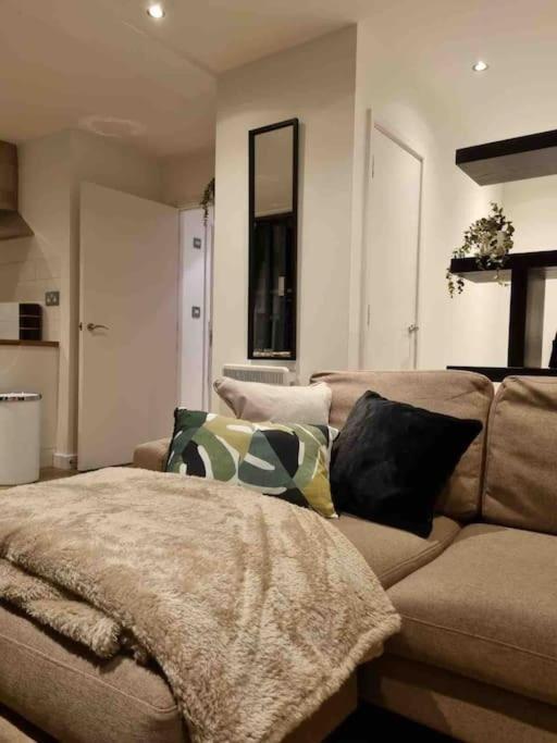 Апартаменты Charming Studio In Bricklane Лондон Экстерьер фото