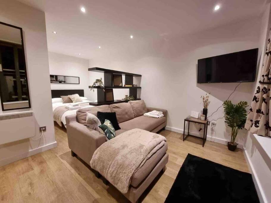 Апартаменты Charming Studio In Bricklane Лондон Экстерьер фото